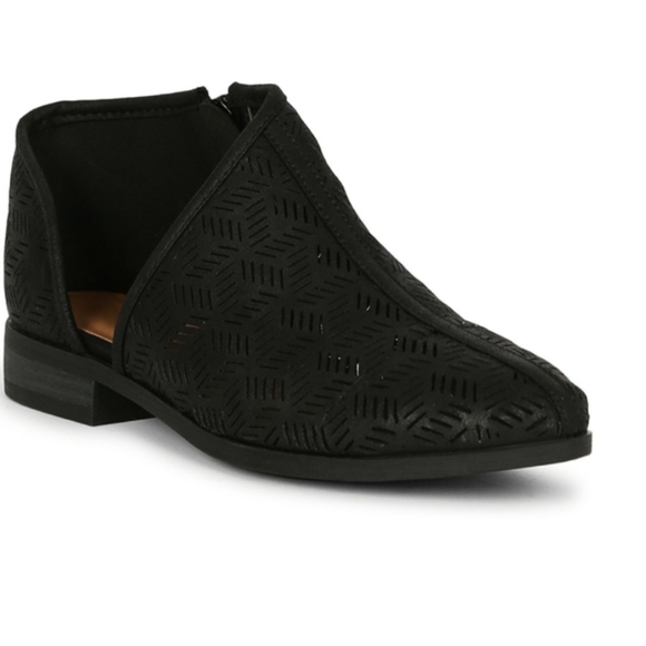 Qupid Pointy Toe Oxford Flat 1" Heel - Picture 4 of 7